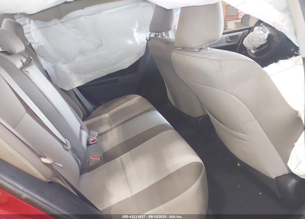 2019 TOYOTA COROLLA LE VIN: 2T1BURHE1KC228535