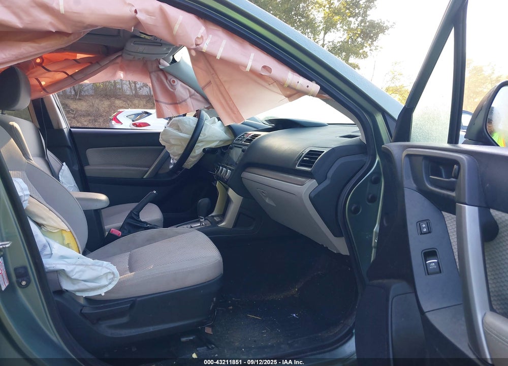 2018 SUBARU FORESTER 2.5I PREMIUM VIN: JF2SJAEC7JH474675
