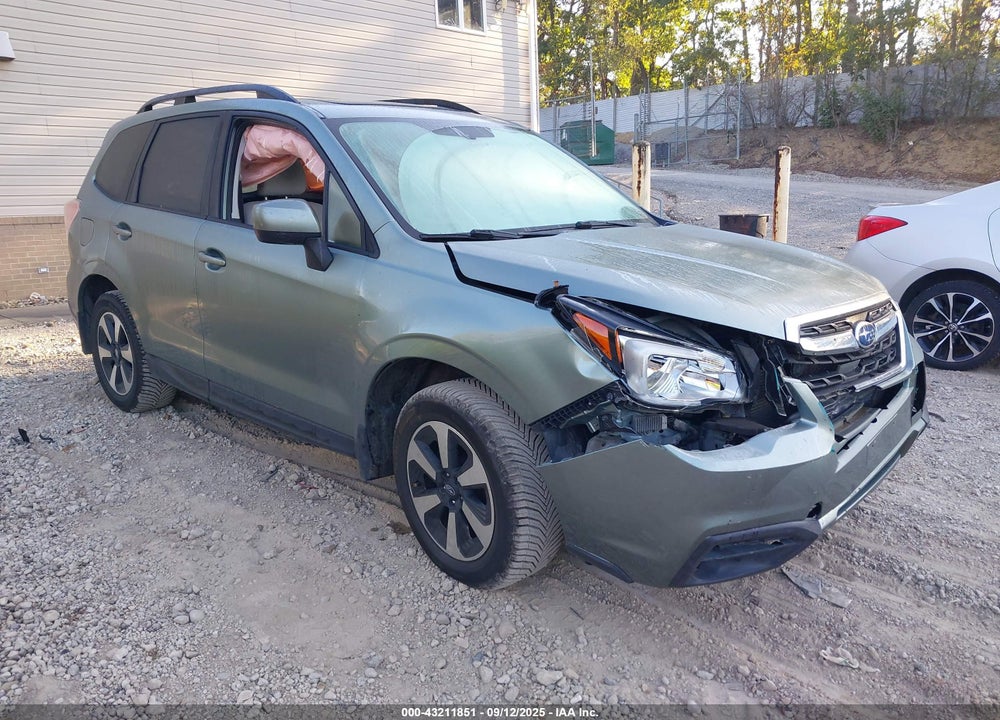 2018 SUBARU FORESTER 2.5I PREMIUM VIN: JF2SJAEC7JH474675