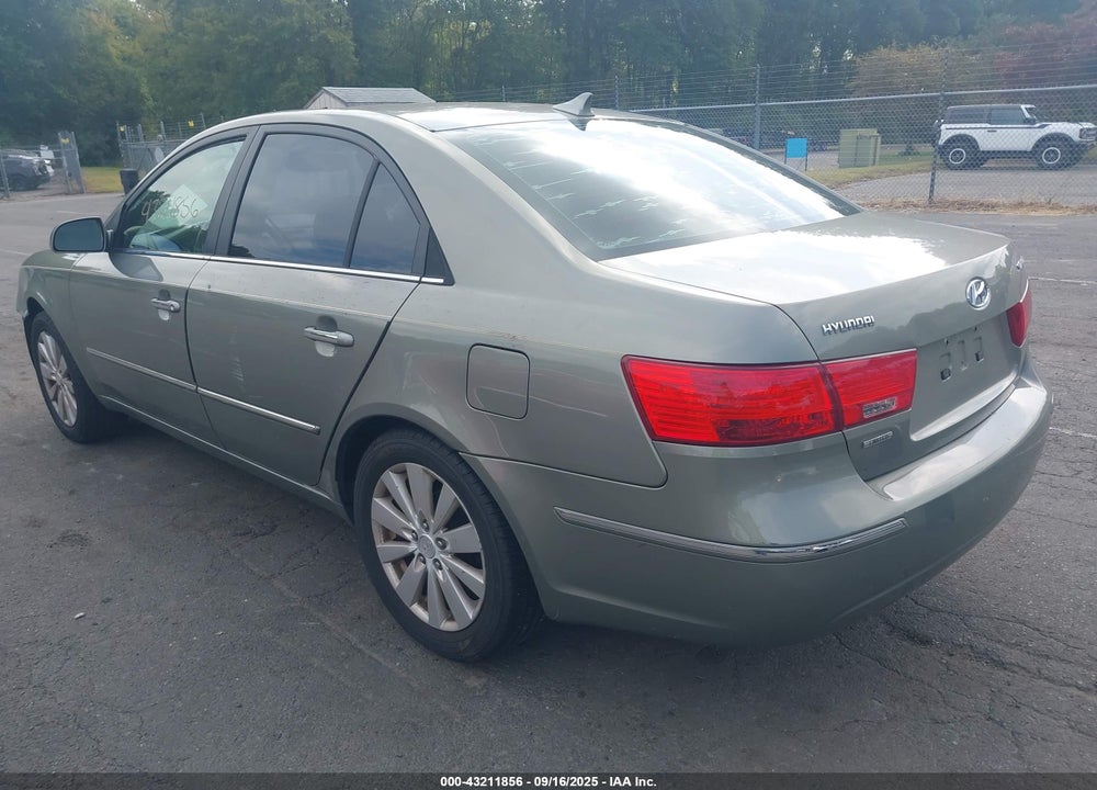 2009 HYUNDAI SONATA VIN: 5NPEU46C39H414893