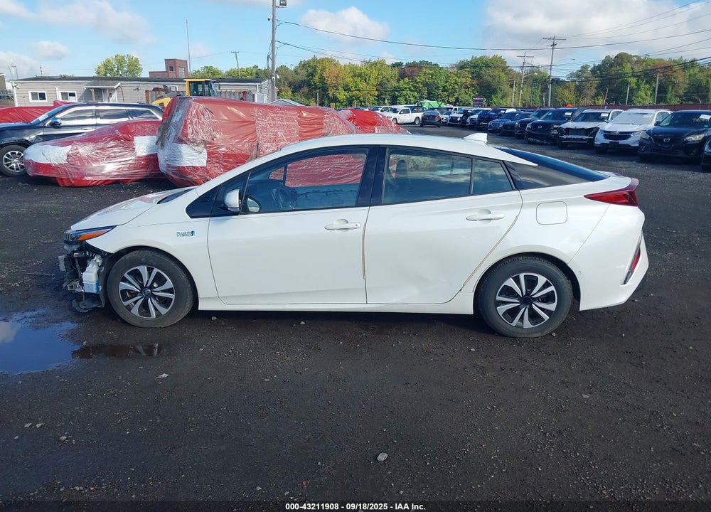 2017 TOYOTA PRIUS PRIME VIN: JTDKARFPXH3002928
