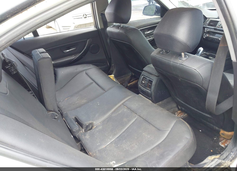2017 BMW 320I VIN: WBA8E1G51HNU12483