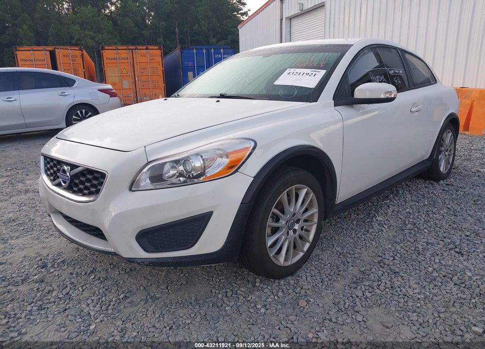 2011 VOLVO C30 VIN: YV1672MK7B2235476
