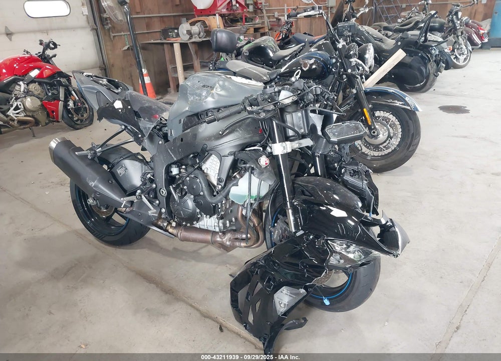 2025 KAWASAKI ZX636 K VIN: JKBZXJJ10SA026522