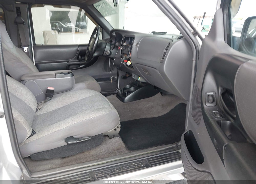 2002 FORD RANGER XLT VIN: 1FTYR44E92PA35393