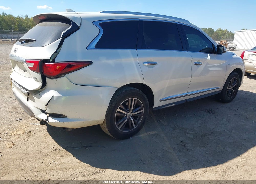 2017 INFINITI QX60 VIN: 5N1DL0MM2HC541613