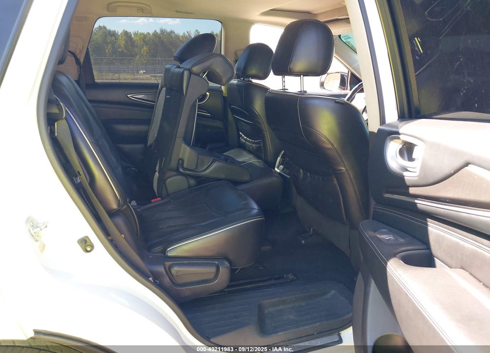 2017 INFINITI QX60 VIN: 5N1DL0MM2HC541613