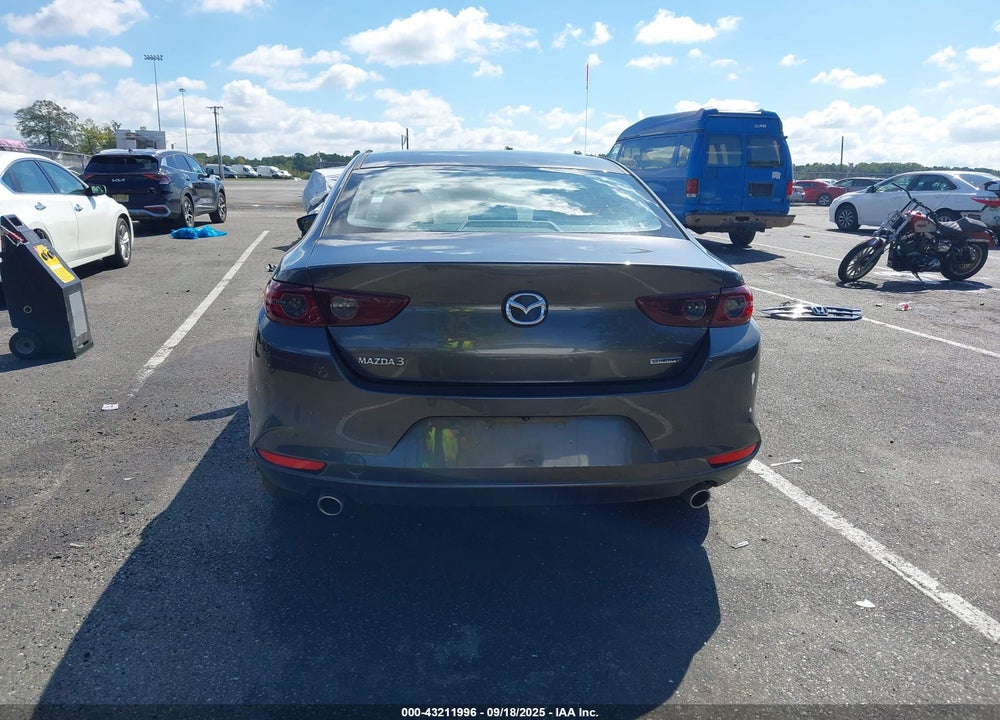 2021 MAZDA 3 VIN: JM1BPACL3M1315844