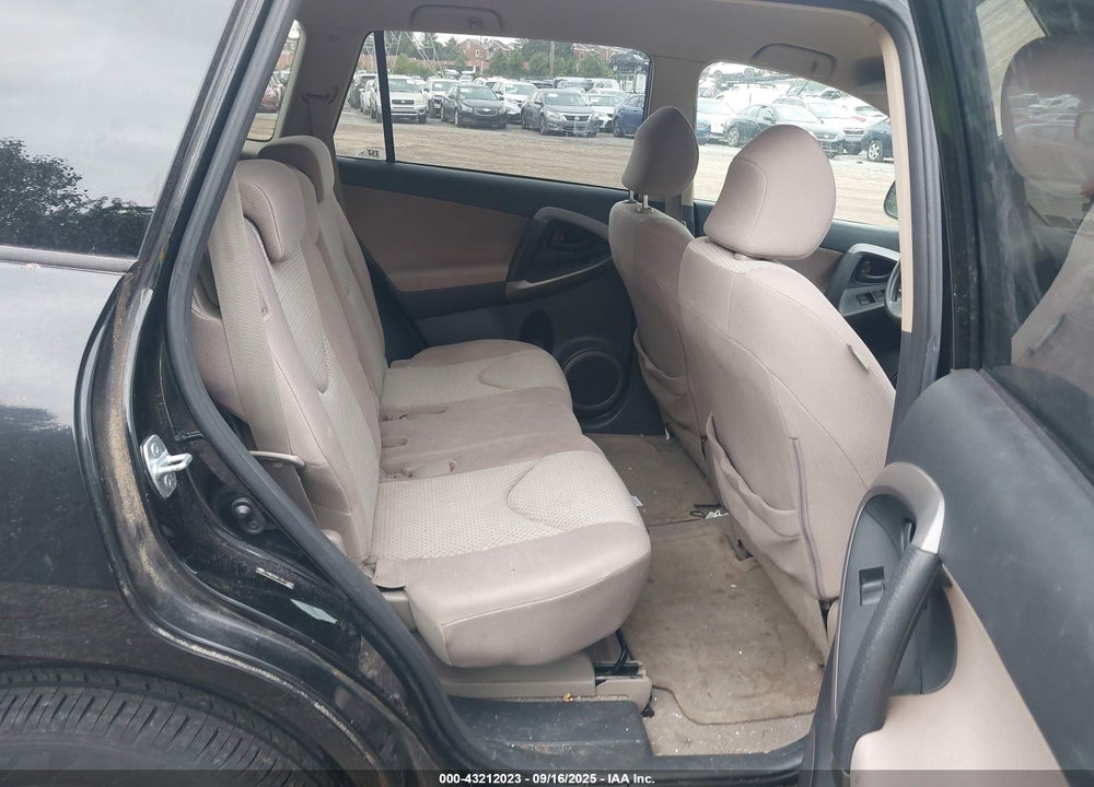 2007 TOYOTA RAV4 VIN: JTMBD33V175116200