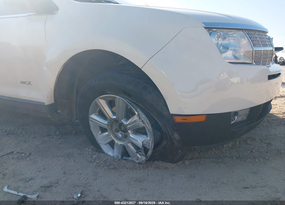 2007 LINCOLN MKX VIN: 2LMDU68C17BJ29655