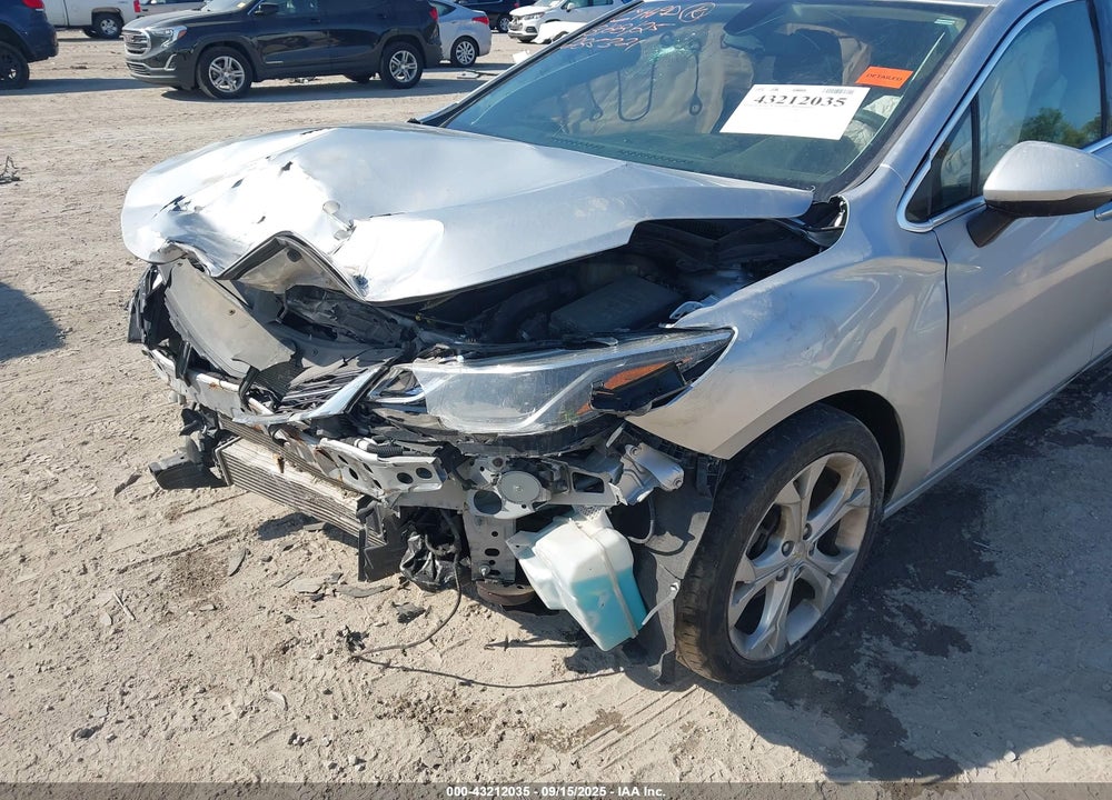 2017 CHEVROLET CRUZE VIN: 1G1BF5SM6H7230139