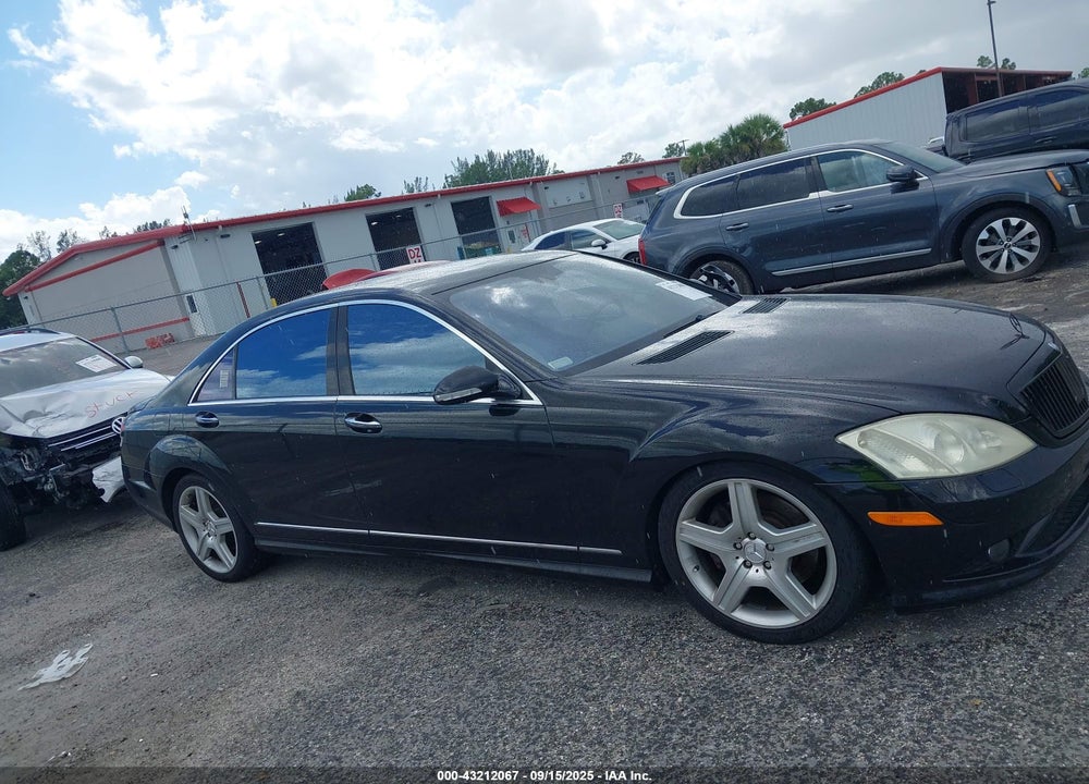 2008 MERCEDES-BENZ S 550 4MATIC VIN: WDDNG86X58A166076