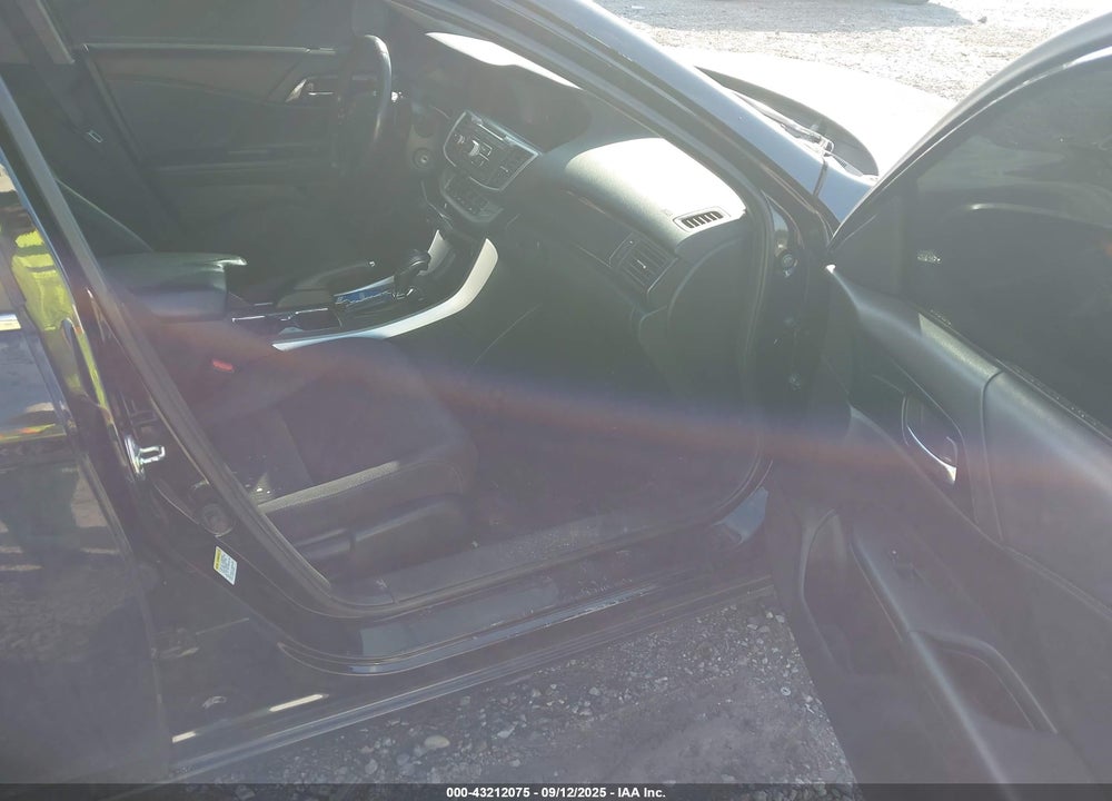 2014 HONDA ACCORD SPORT VIN: 1HGCR2F57EA104523