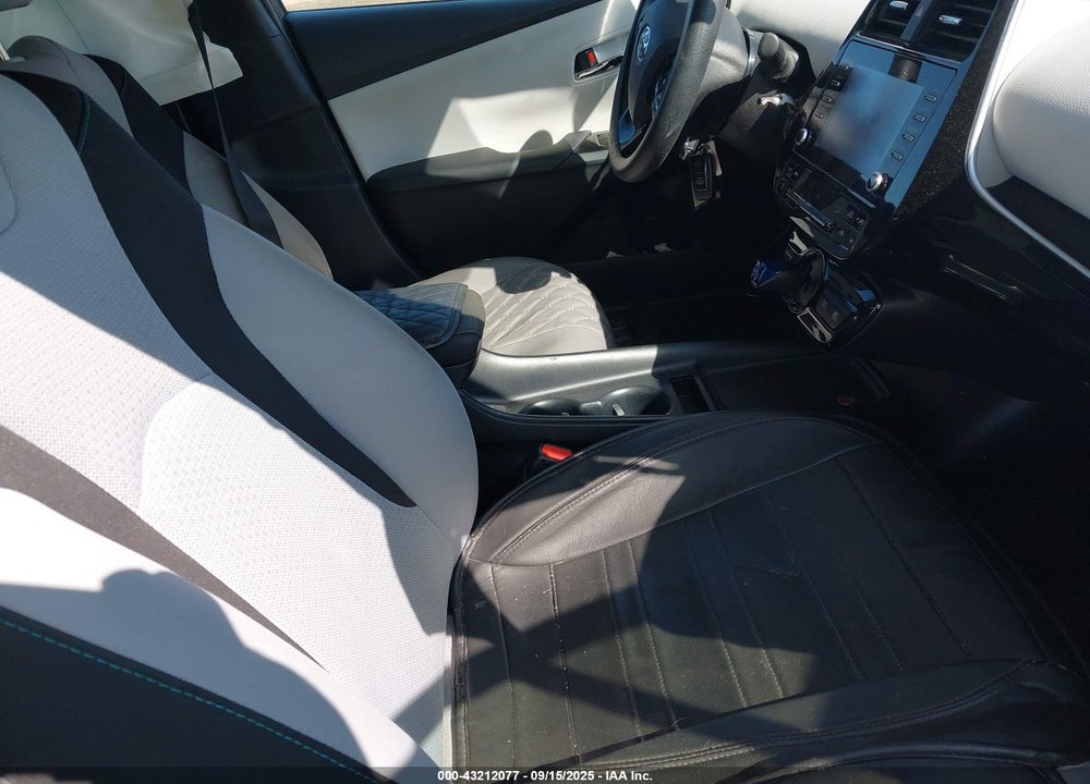 2020 TOYOTA PRIUS VIN: JTDL9RFU7L3018032