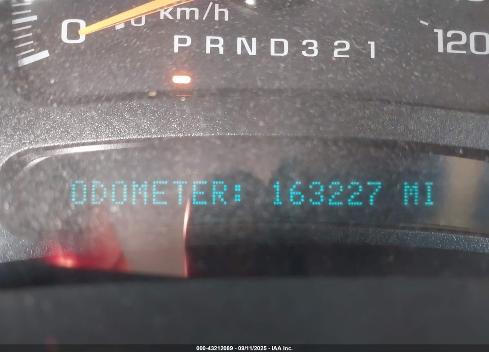 2006 CHEVROLET TAHOE LT VIN: 1GNEK13Z26R144760
