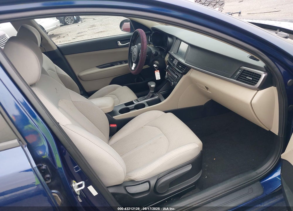 2017 KIA OPTIMA LX VIN: 5XXGT4L3XHG176602