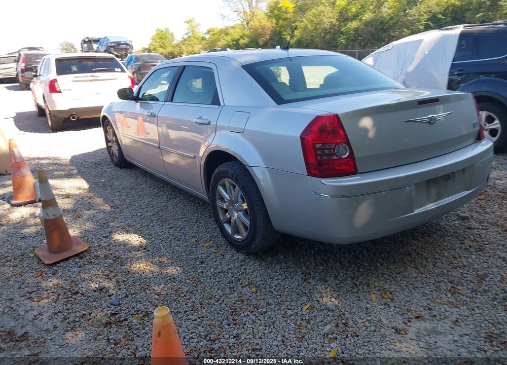 2008 CHRYSLER 300 TOURING VIN: 2C3LA53G48H268495