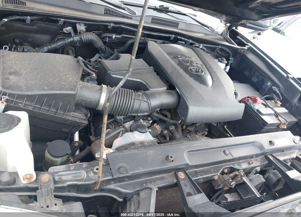 2018 TOYOTA TACOMA VIN: 3TMDZ5BN8JM043061