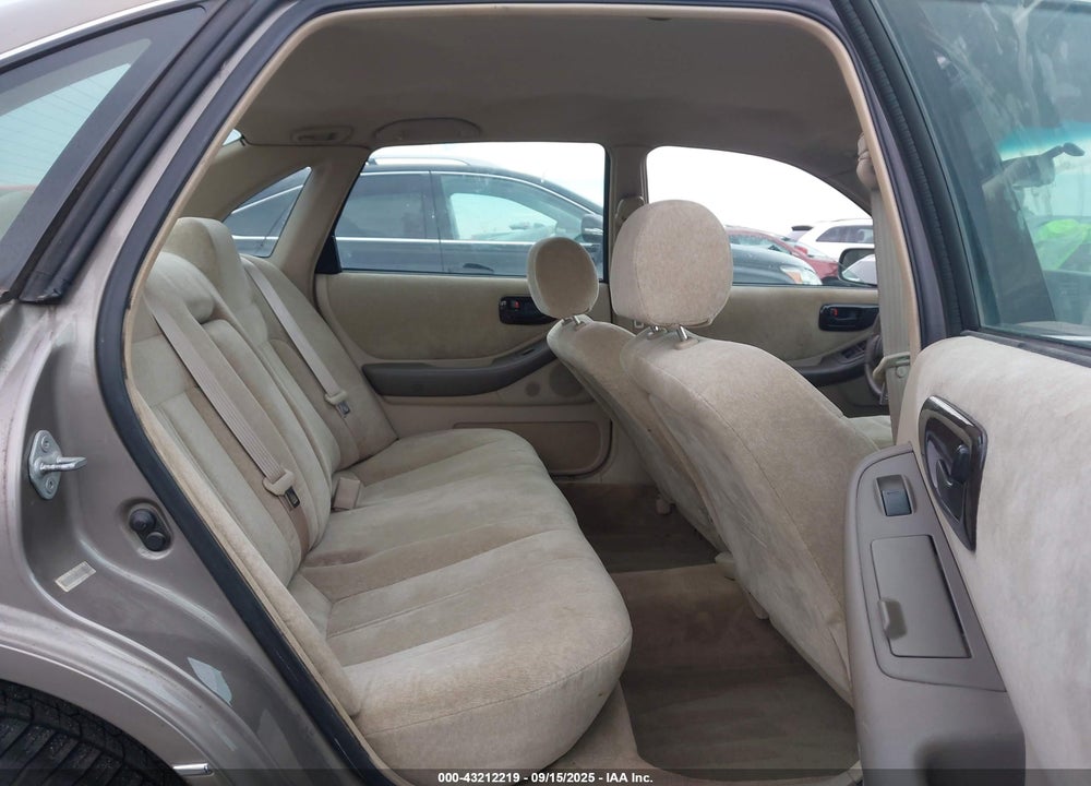 1998 TOYOTA AVALON XLS VIN: 4T1BF18B5WU255548