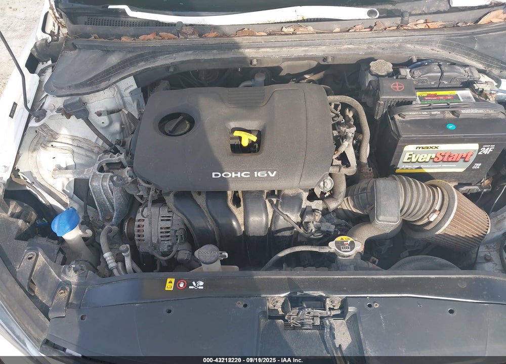 2017 HYUNDAI ELANTRA SE VIN: 5NPD74LF1HH105200