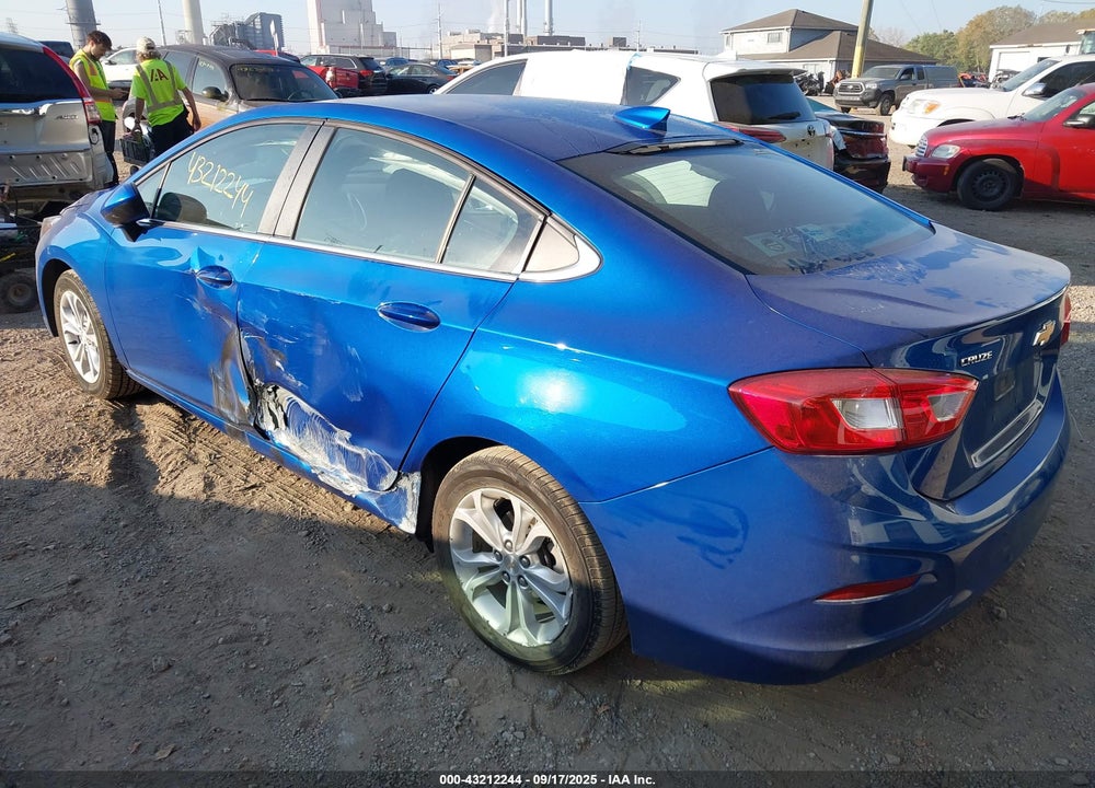 2019 CHEVROLET CRUZE VIN: 1G1BE5SM1K7137765