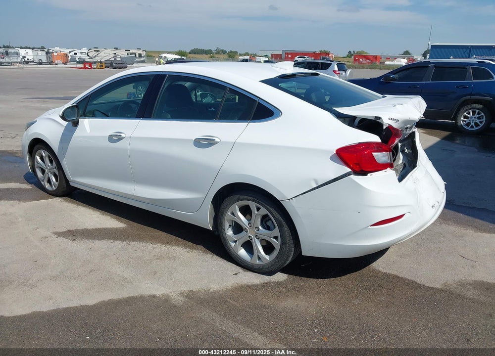 2018 CHEVROLET CRUZE VIN: 1G1BF5SM1J7136501