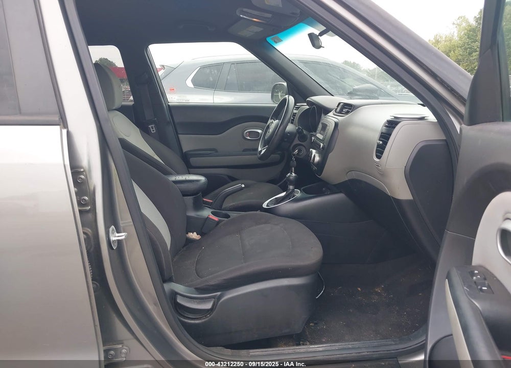2016 KIA SOUL VIN: KNDJN2A24G7262803