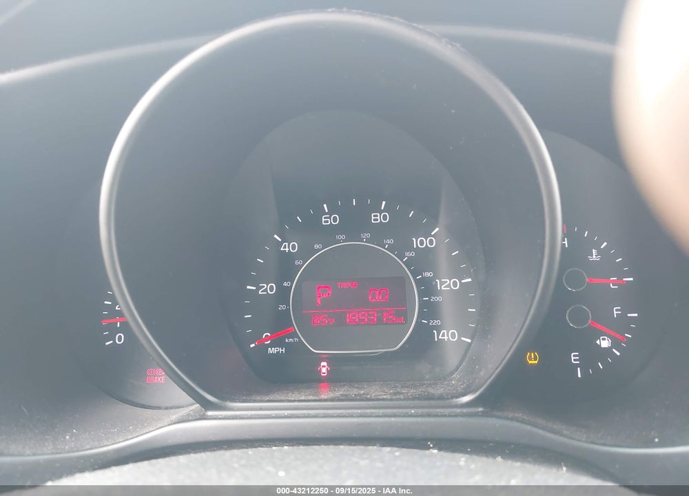 2016 KIA SOUL VIN: KNDJN2A24G7262803