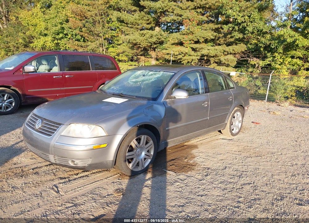 2005 VOLKSWAGEN PASSAT GLX VIN: WVWRU63B95E043953