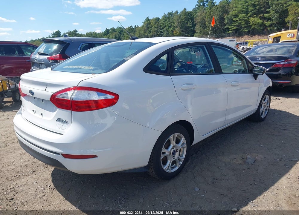 2015 FORD FIESTA SE VIN: 3FADP4BJ0FM157176