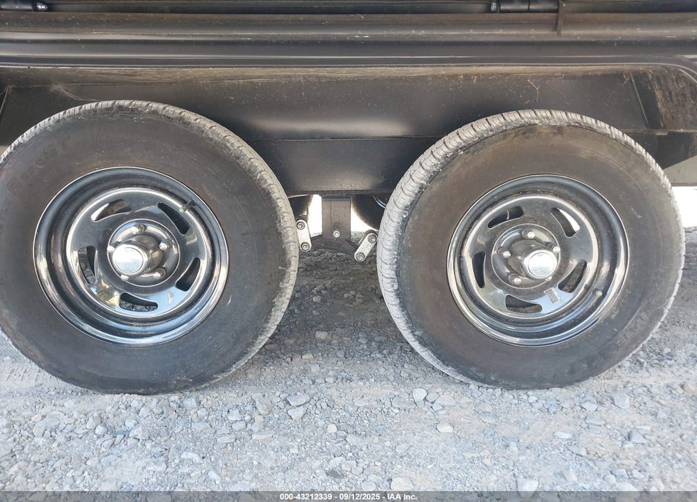 2020 FOREST RIVER GREY WOLF VIN: 4X4TCKY25LK065113