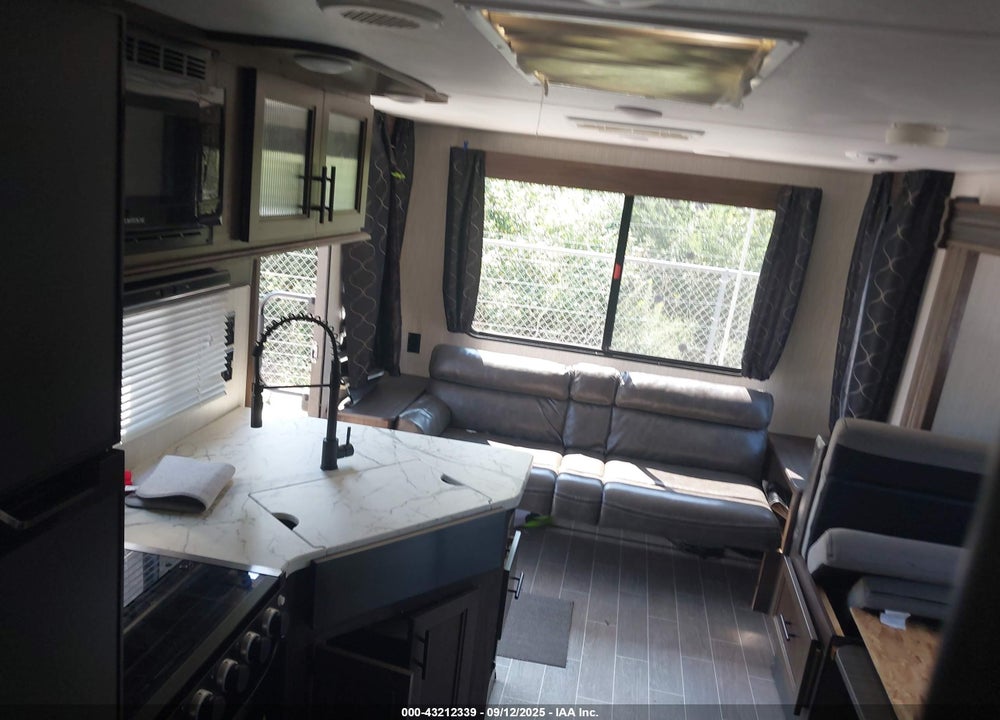 2020 FOREST RIVER GREY WOLF VIN: 4X4TCKY25LK065113