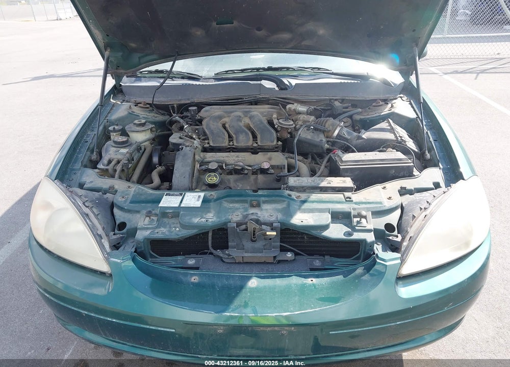 2000 FORD TAURUS VIN: 1FAFP55S4YA286413