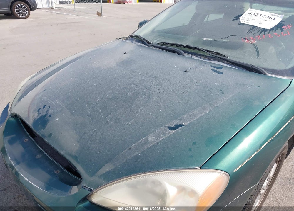 2000 FORD TAURUS VIN: 1FAFP55S4YA286413