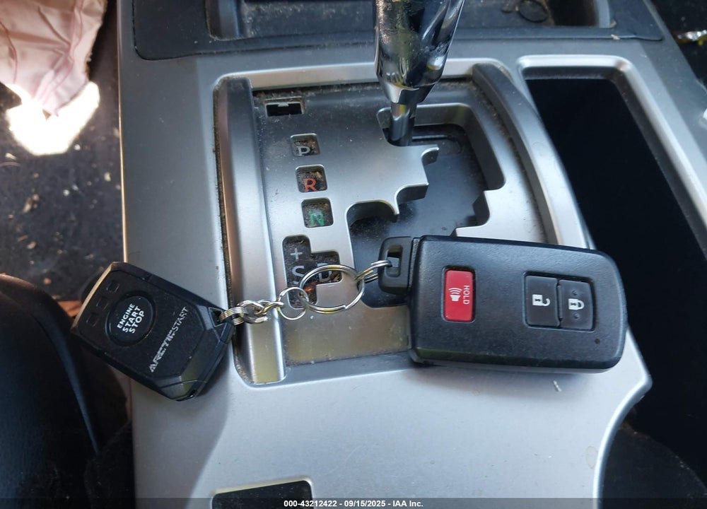2020 TOYOTA 4RUNNER VIN: JTEBU5JR0L5738214