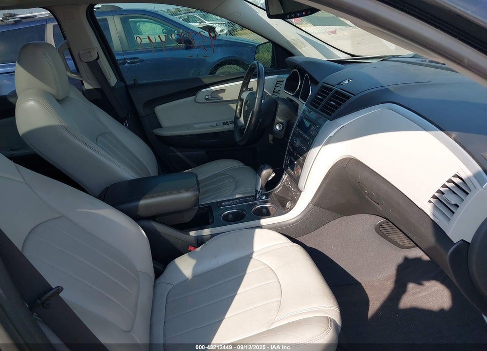 2010 CHEVROLET TRAVERSE LTZ VIN: 1GNLVHED9AS115881