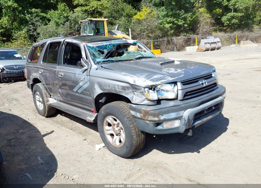 2002 TOYOTA 4RUNNER SR5 V6 VIN: JT3GN86R620248409