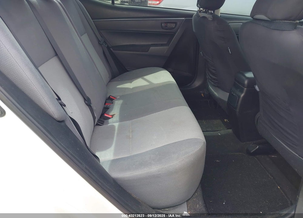 2015 TOYOTA COROLLA L VIN: 2T1BURHE4FC410350