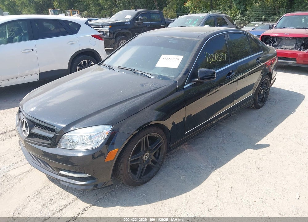 2011 MERCEDES-BENZ C CLASS VIN: WDDGF8BB6BR163394