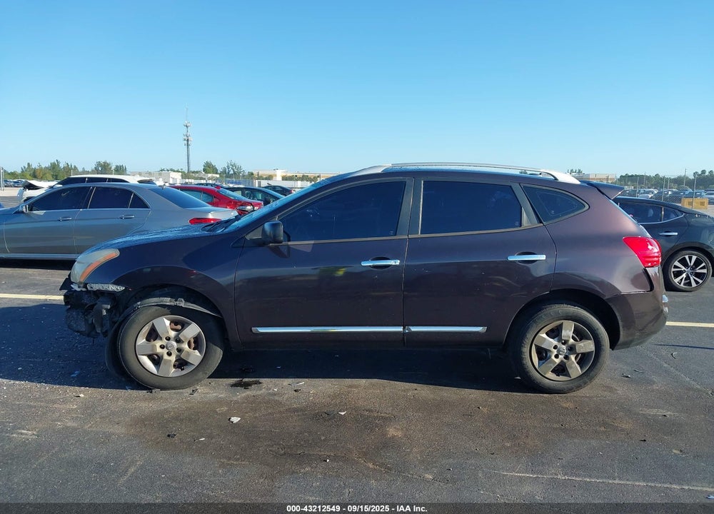 2015 NISSAN ROGUE VIN: JN8AS5MV0FW256070