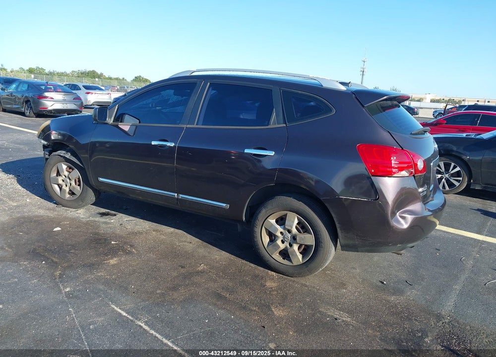 2015 NISSAN ROGUE VIN: JN8AS5MV0FW256070