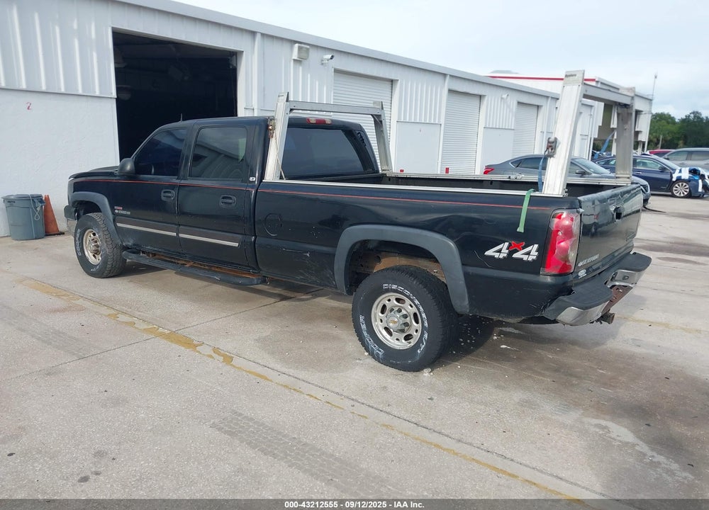 2005 CHEVROLET SILVERADO 2500HD LT VIN: 1GCHK23215F926157