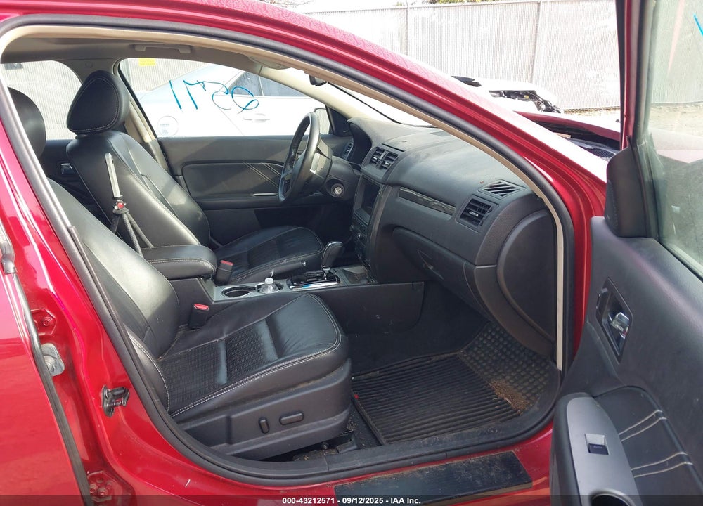 2011 FORD FUSION VIN: 3FAHP0DCXBR164898