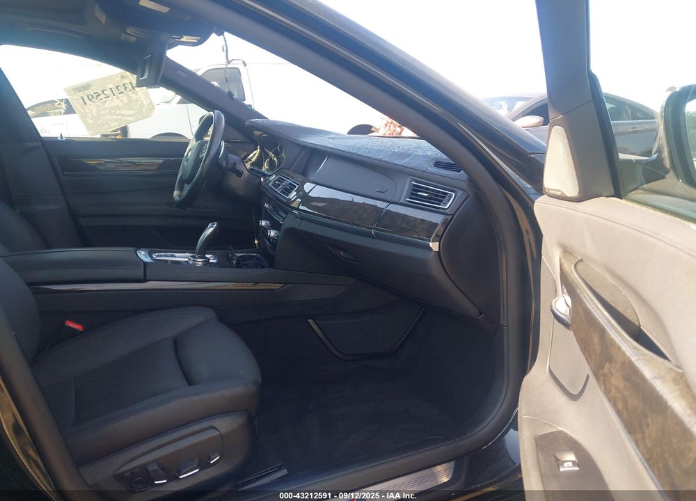 2014 BMW 7 SERIES VIN: WBAYF4C52ED282235