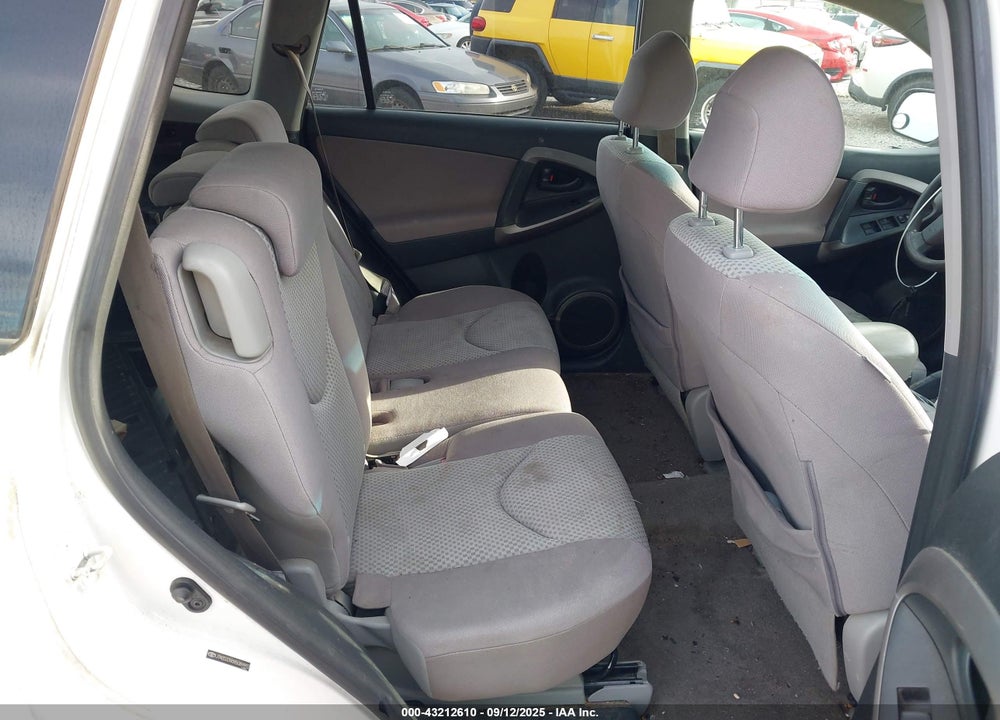 2008 TOYOTA RAV4 VIN: JTMZD33V085089992