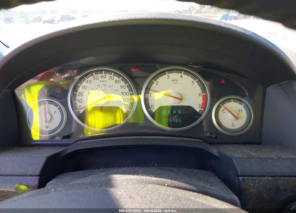 2010 DODGE GRAND CARAVAN VIN: 2D4RN5D12AR203264