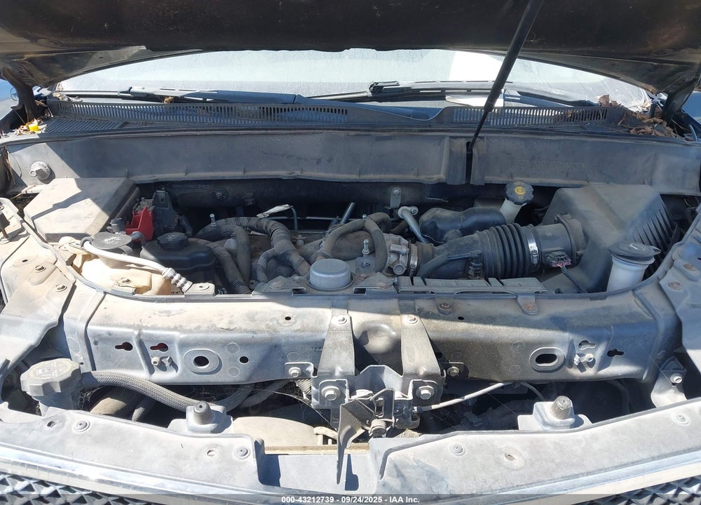 2011 CHEVROLET TRAVERSE VIN: 1GNKVEED2BJ258981