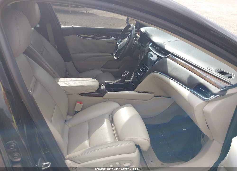 2013 CADILLAC XTS VIN: 2G61S5S35D9100452