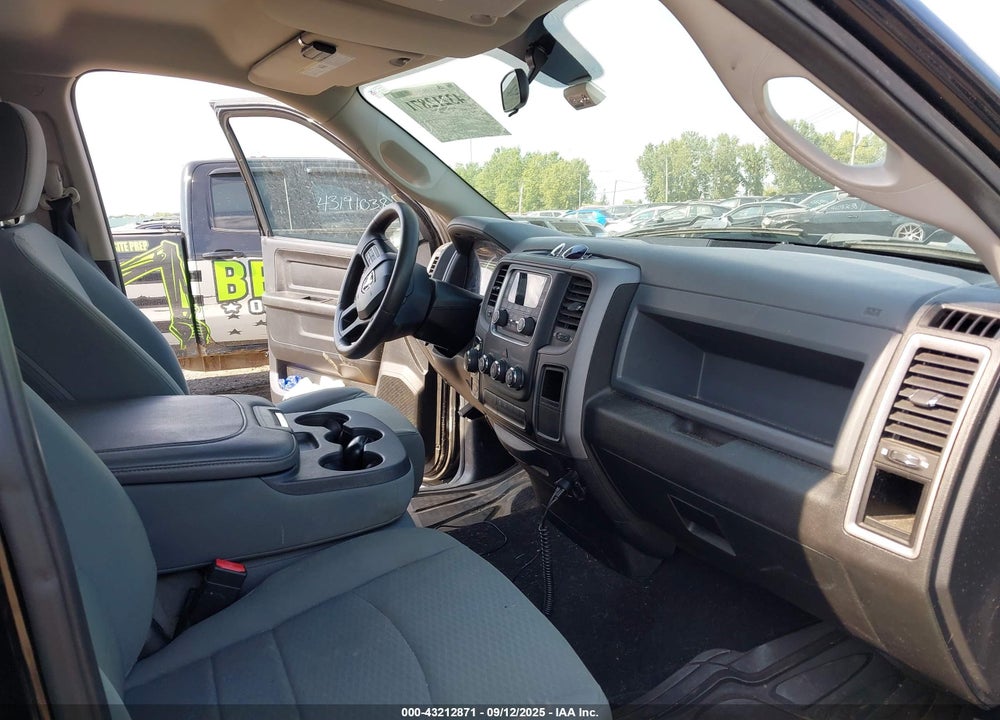 2014 RAM 1500 EXPRESS VIN: 1C6RR7FT7ES300385