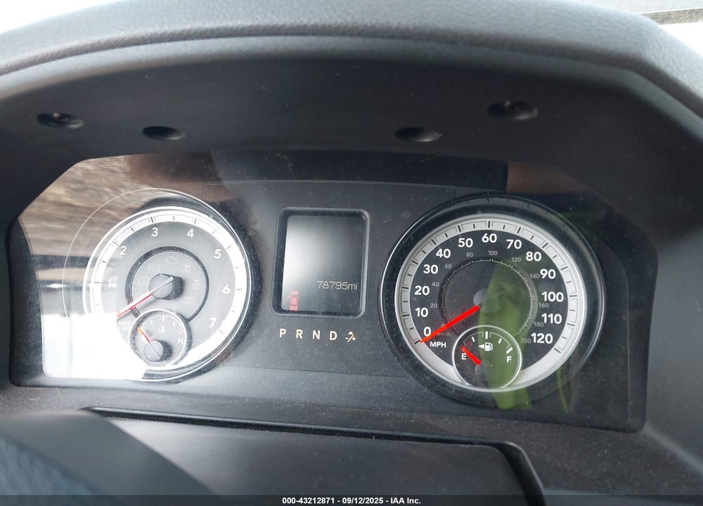 2014 RAM 1500 EXPRESS VIN: 1C6RR7FT7ES300385